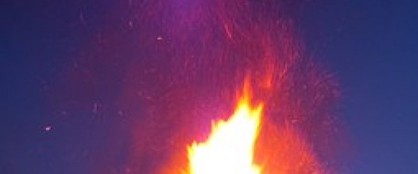 Lodernde Flammen - Symbolbild (Quelle: Pixabay.com)