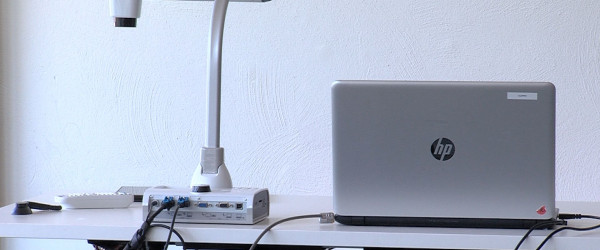 Elmo und Laptop (Quelle: RIK)